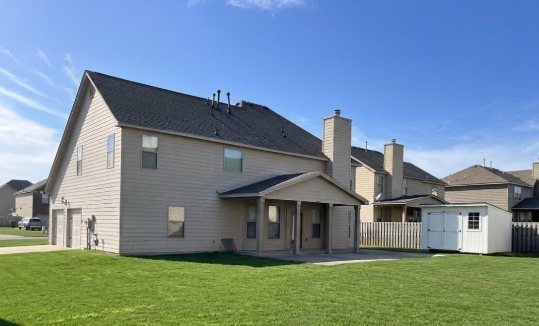 2147 Honors Cir - Photo 2 of 19