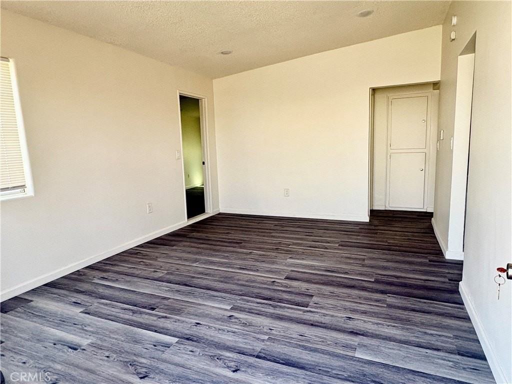 134 E Cluster St - Photo 7 of 38