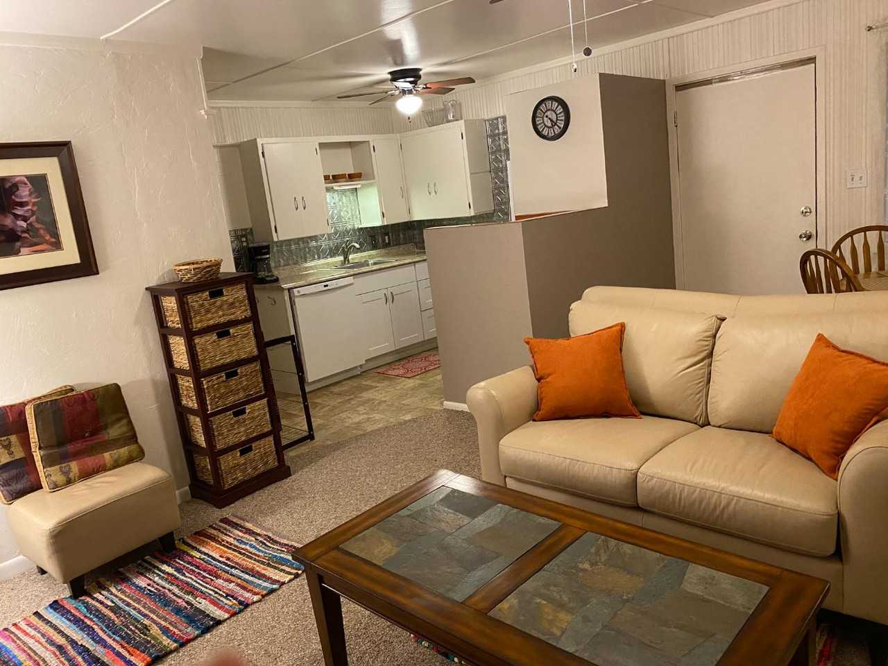 304 S Harrison St - Photo 5 of 11