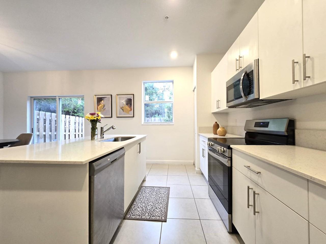 2761 NW 55th Way - Photo 7 of 10