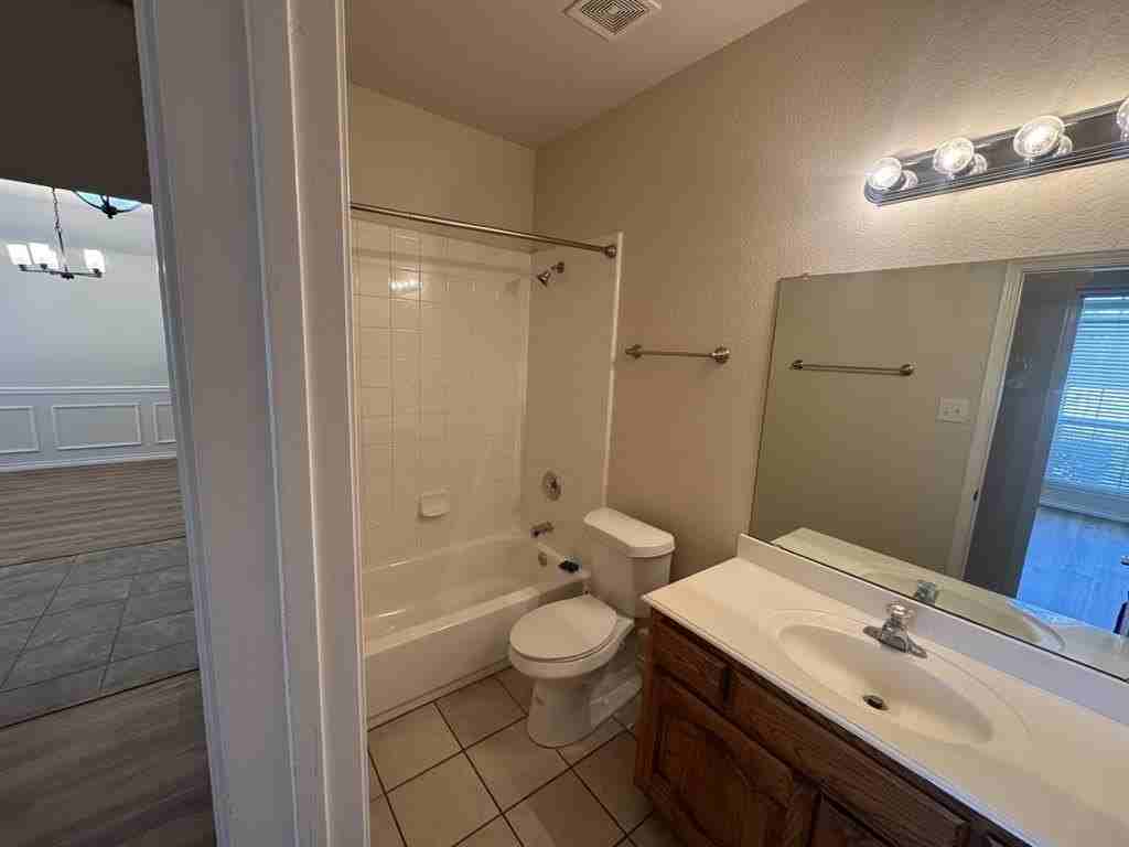 7809 Loma Alta Trl - Photo 7 of 11