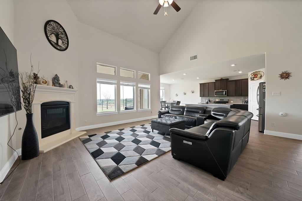 10700 Rock Bolt Dr - Photo 3 of 27