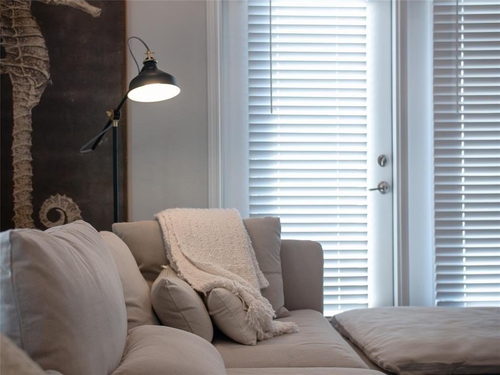 2000 Naples - Photo 7 of 21