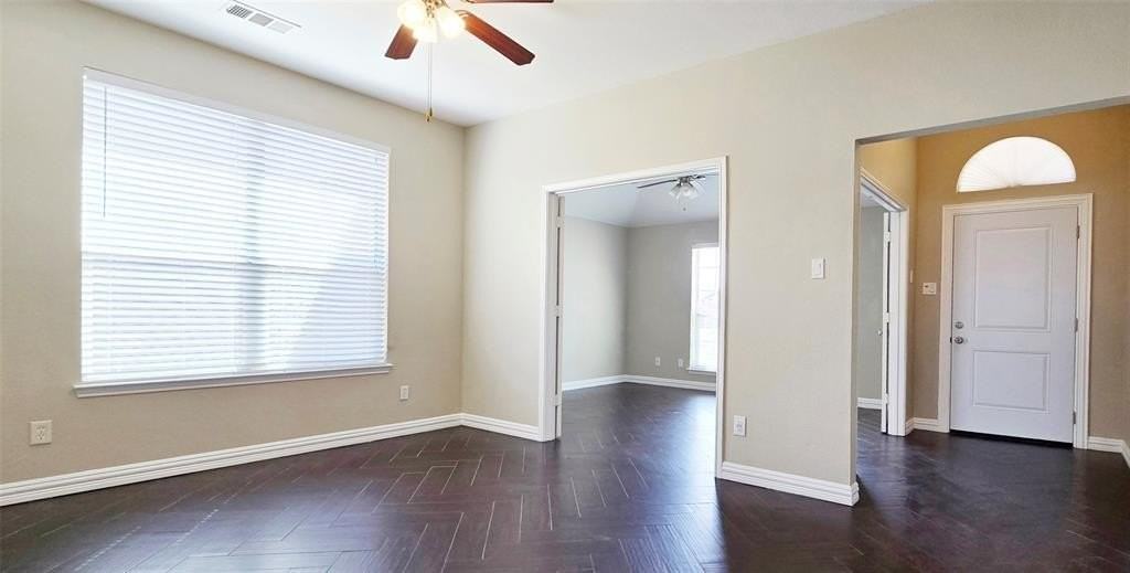 4108 Mitchell Ct - Photo 5 of 30