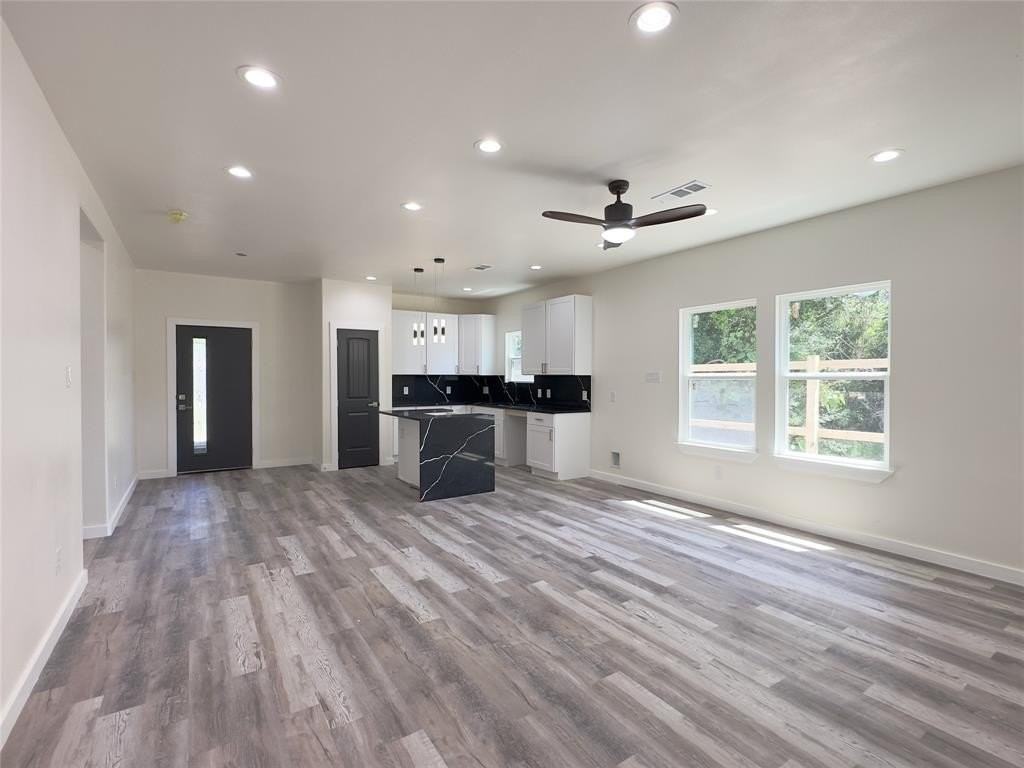 2720 Morning Ave - Photo 3 of 19