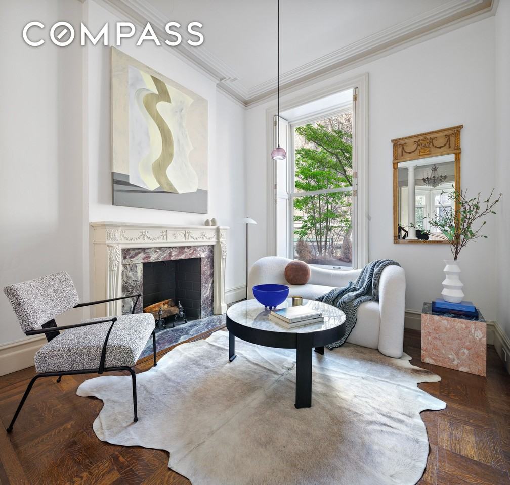 248 W 11th St #TH - Photo 5 of 23