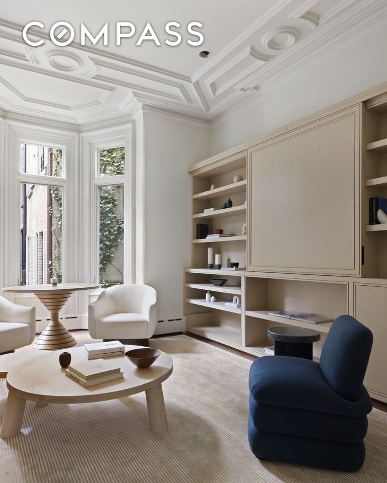 248 W 11th St #TH - Photo 7 of 23