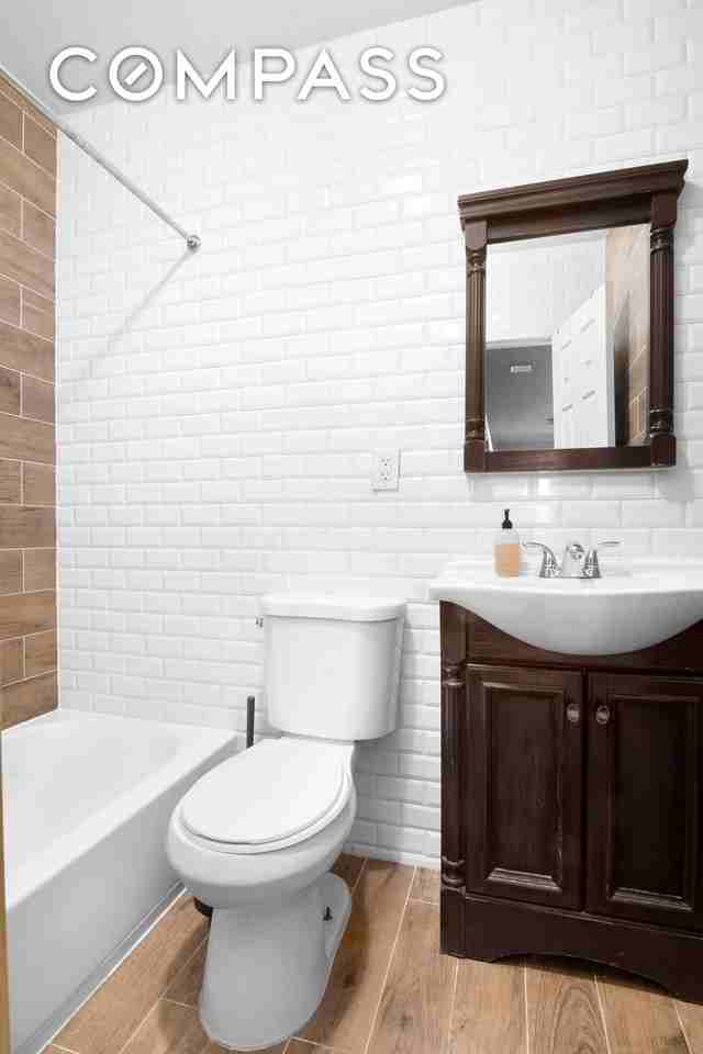 170 Wilson Ave #2R - Photo 4 of 4