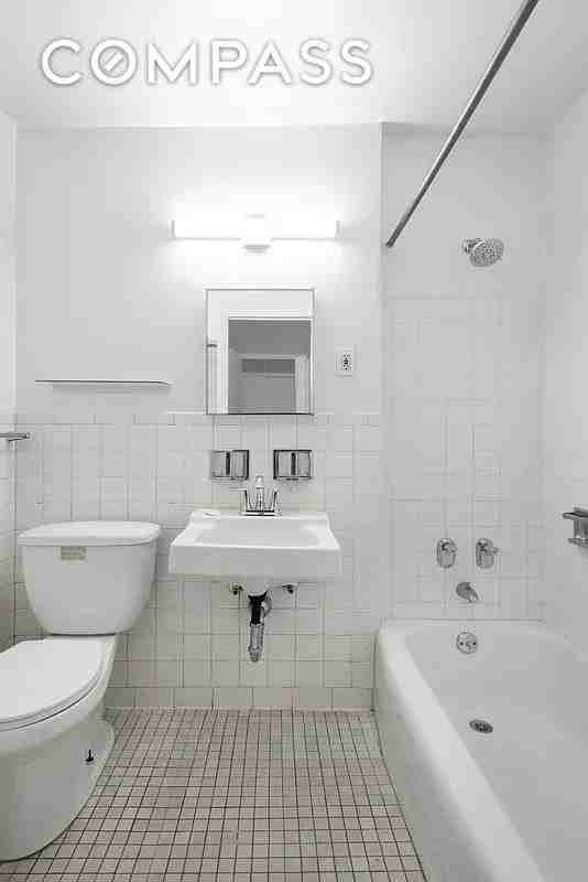 340 E 80th St #15L - Photo 7 of 7
