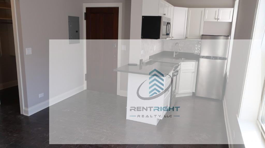 640 W Wrightwood Ave #107 - Photo 7 of 13