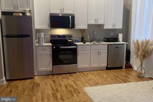 100 W Lexington St Apt 302 - Photo 1 of 1