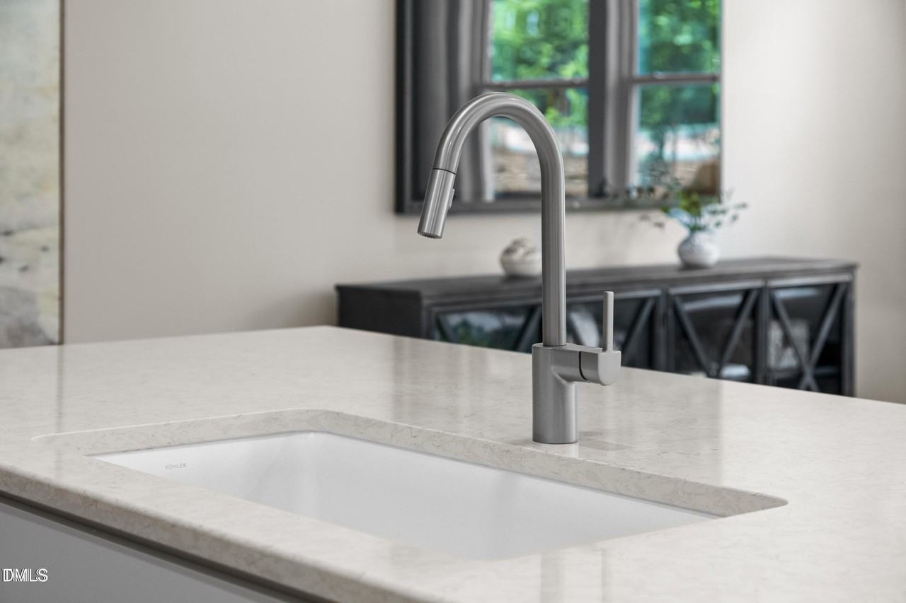 105 Golden Gate Ln - Photo 5 of 9