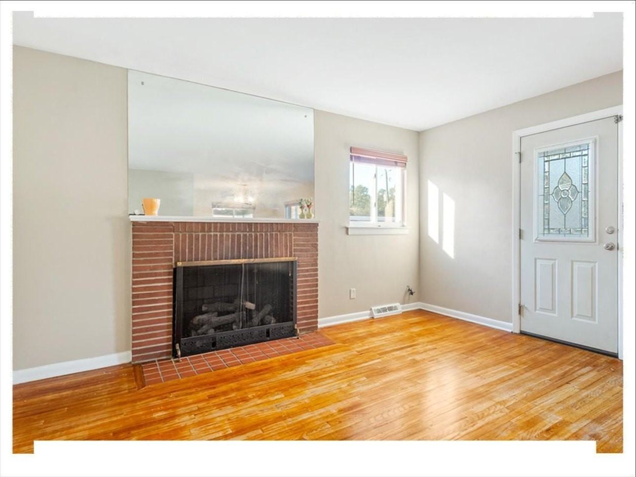 112 E Lawson St - Photo 7 of 49