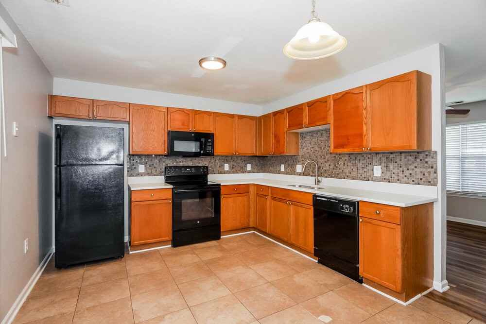 2231 Gooseberry Rd - Photo 7 of 17