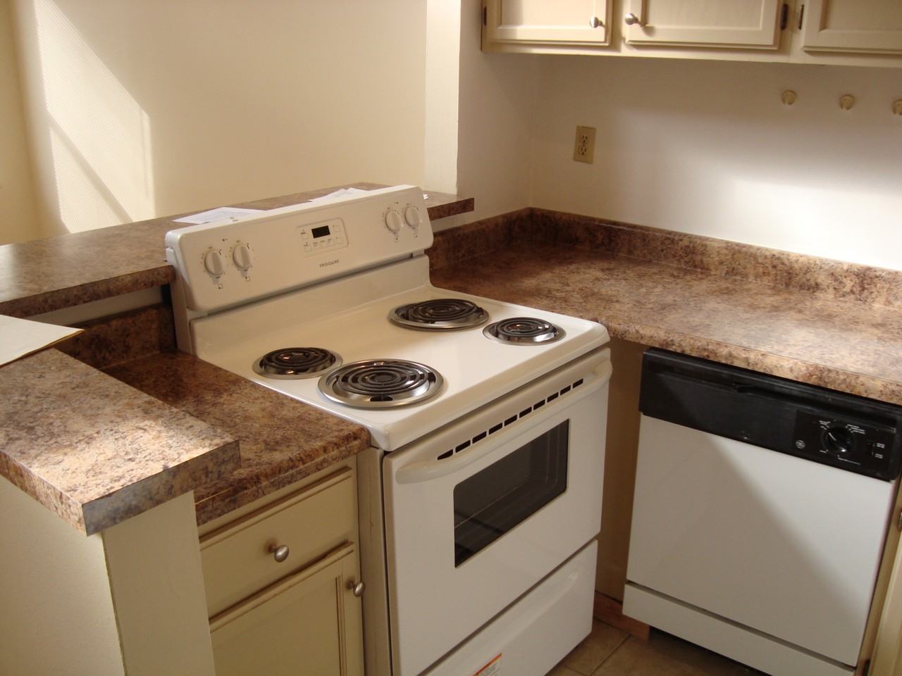 4396 Mcpherson Ave #4396-2E - Photo 6 of 37