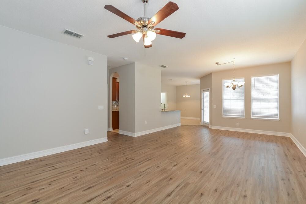 3303 Primrose Willow Dr - Photo 4 of 16