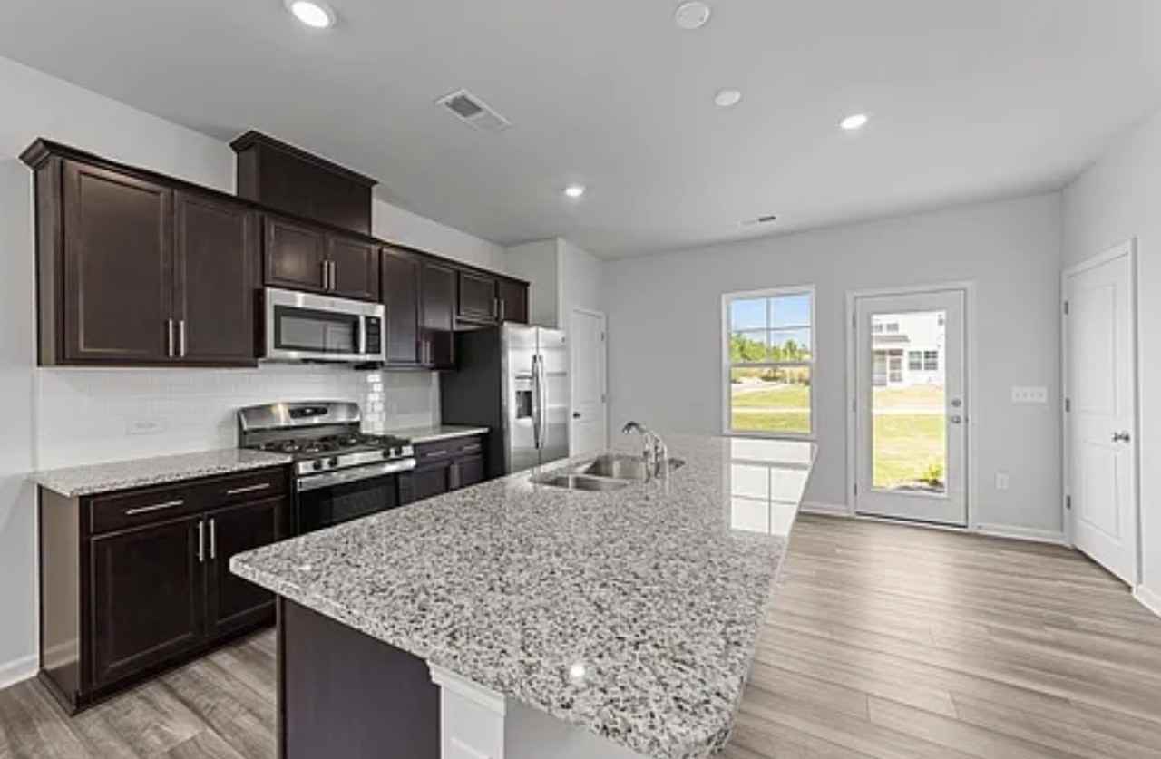 5001 Microcline Trl #1 - Photo 5 of 19