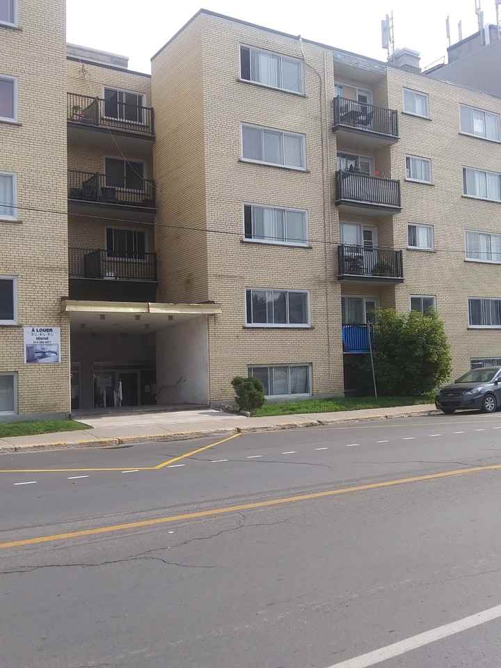 6860 Avenue Fielding #G-1 - Photo 7 of 7