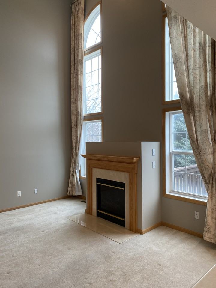 15222 Florist Cir - Photo 2 of 11