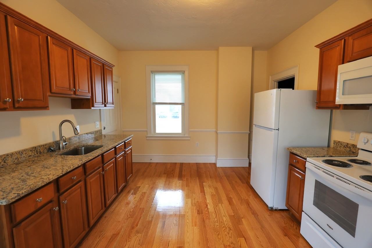 60 Congress St #2 - Photo 4 of 20