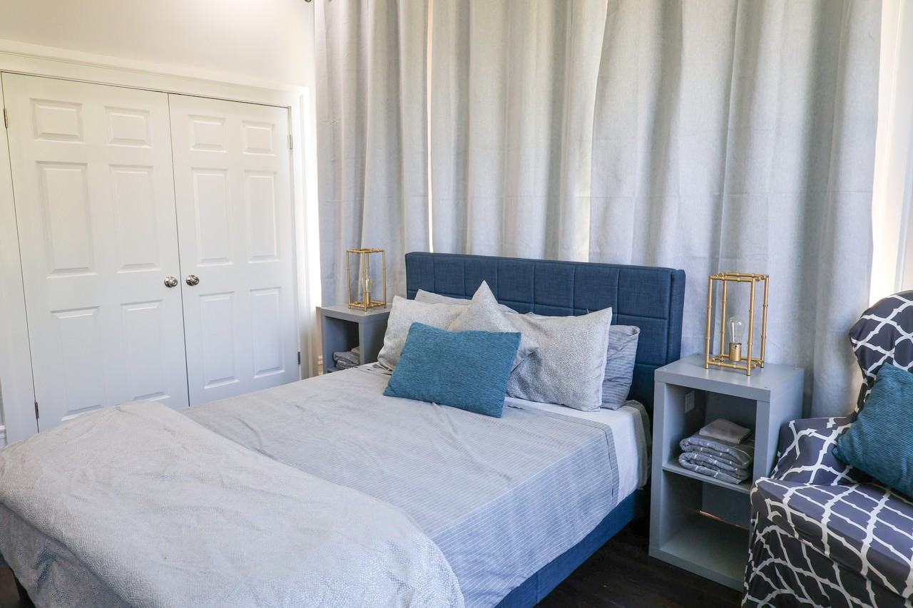 1314 S Court St - Photo 3 of 31