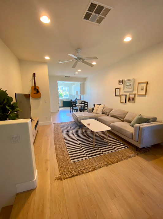 1363 Abbey Ln - Photo 6 of 16