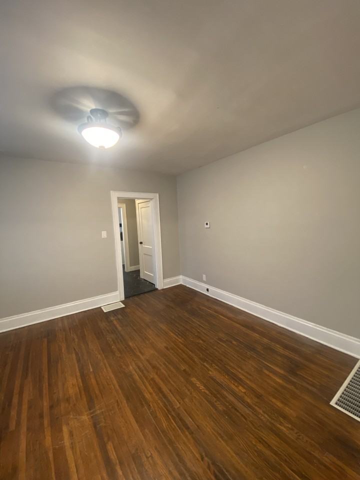 1141 S 22nd St #1143 - Photo 3 of 14