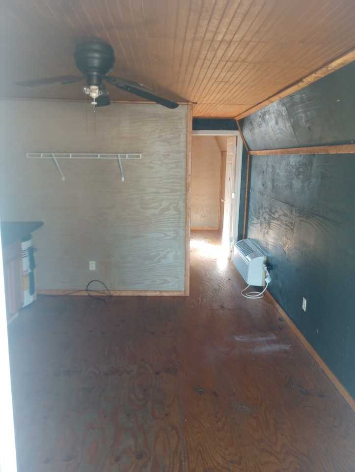 35 Point Pleasant Rd #1 - Photo 4 of 7