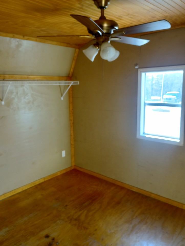 35 Point Pleasant Rd #1 - Photo 6 of 7