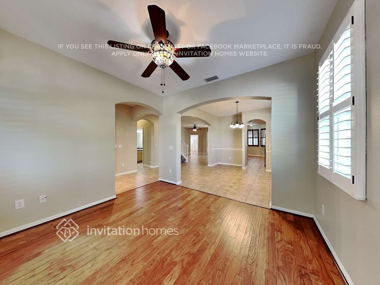 10822 Newbridge Dr - Photo 4 of 18