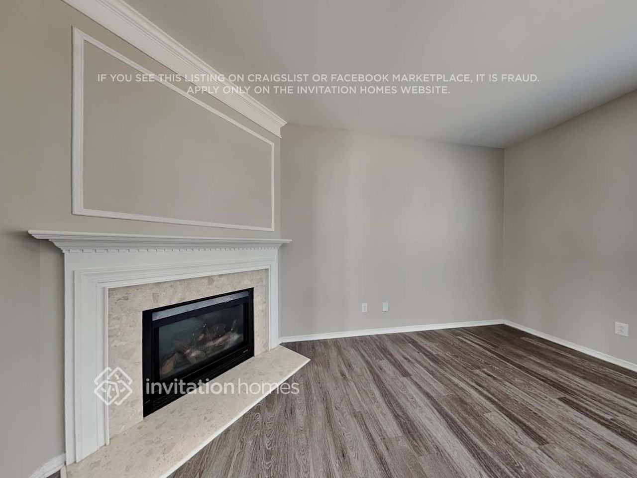 5431 Seaspray Ln - Photo 2 of 14
