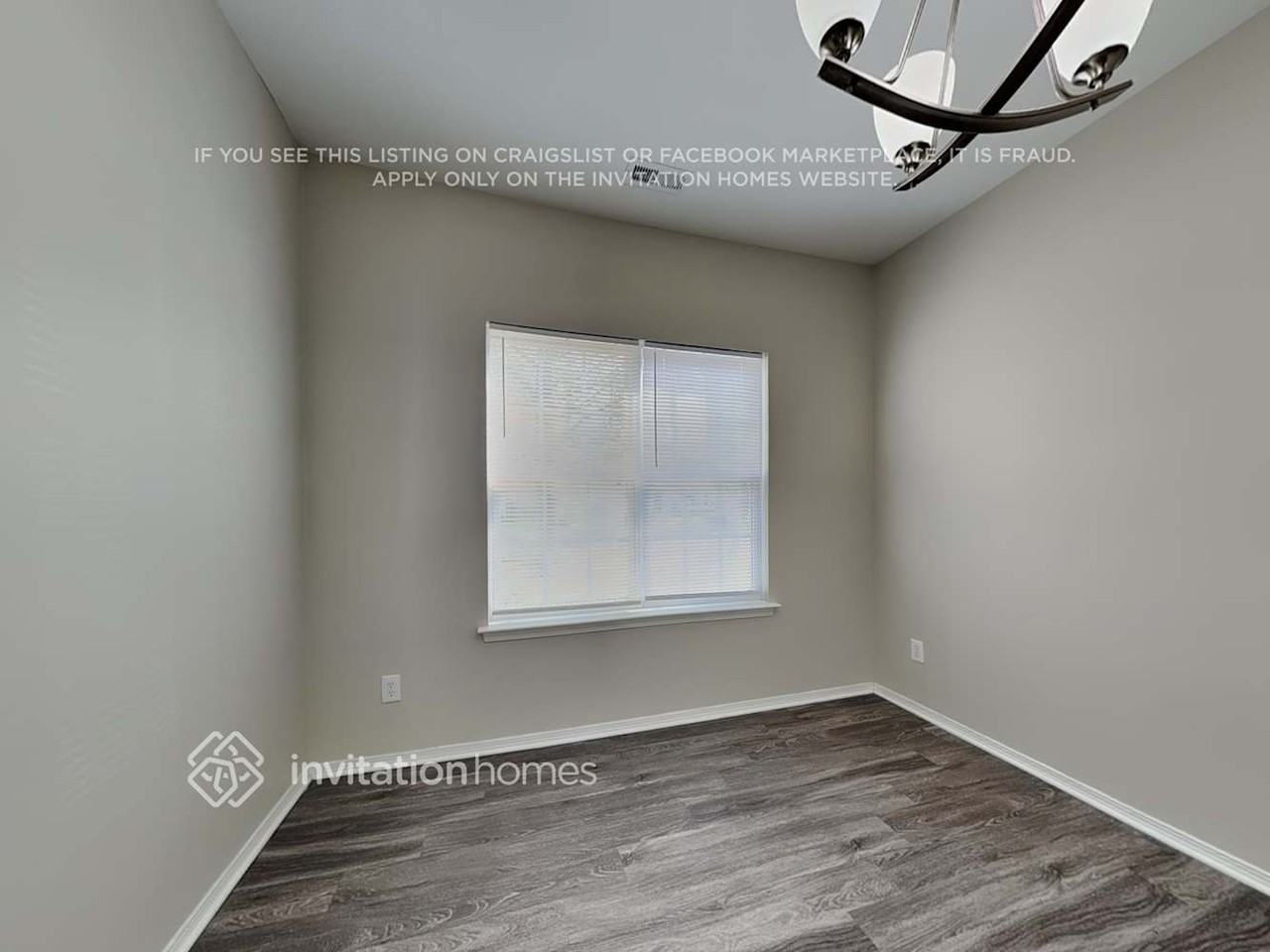 5431 Seaspray Ln - Photo 3 of 14