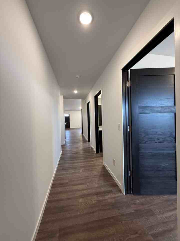 5513 164th St #5513 - Photo 2 of 18