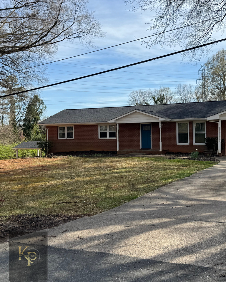 2230 Independence Rd - Photo 2 of 17