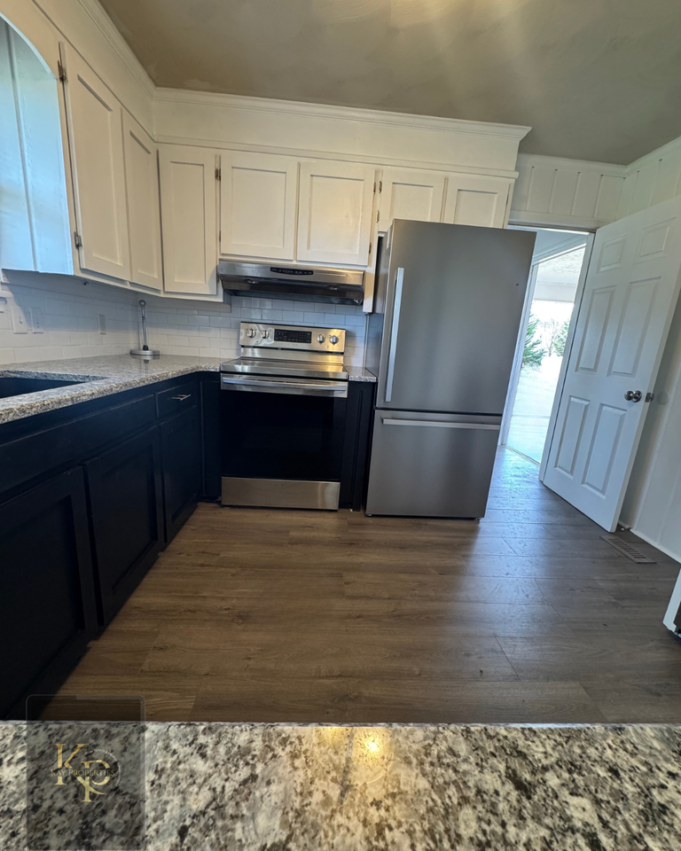 2230 Independence Rd - Photo 6 of 17