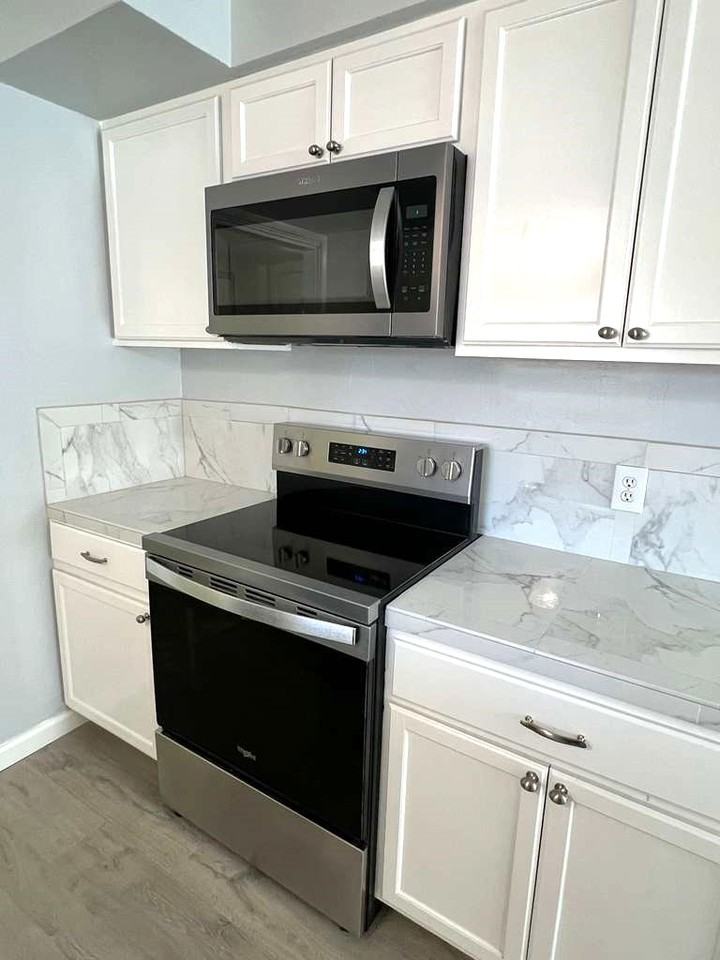 3736 Orangerie Way - Photo 7 of 37