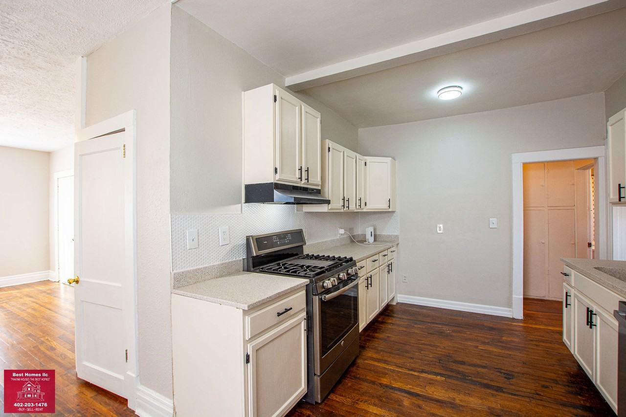 3708 Ida St - Photo 3 of 37