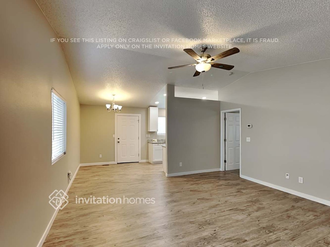 4445 Witches Hollow Ln - Photo 5 of 18