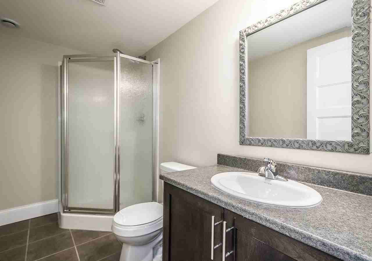 143 Maple Grove Avenue - Photo 3 of 13