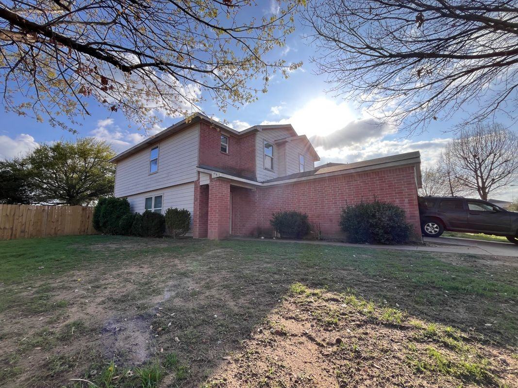 7002 Wax Berry Dr - Photo 2 of 3