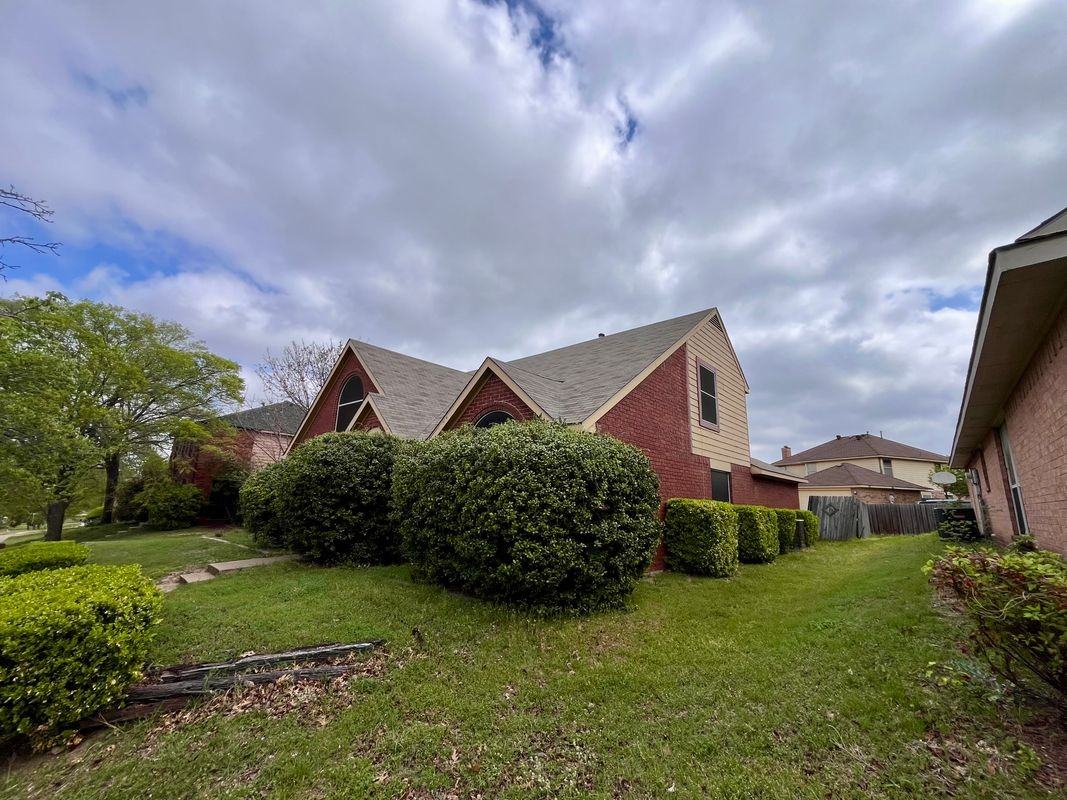 231 N Waterford Oaks Dr - Photo 3 of 4