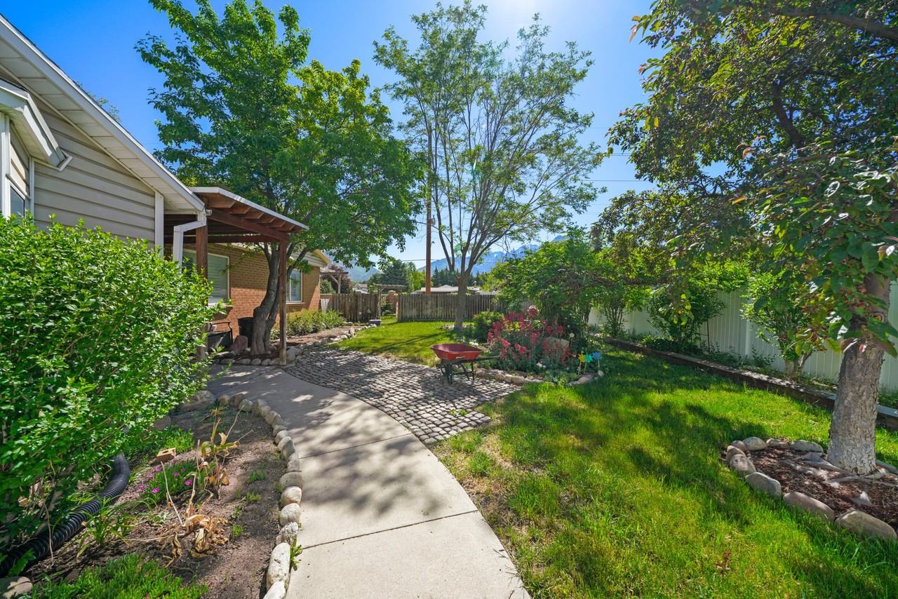 4146 South 1300 East - Photo 2 of 22