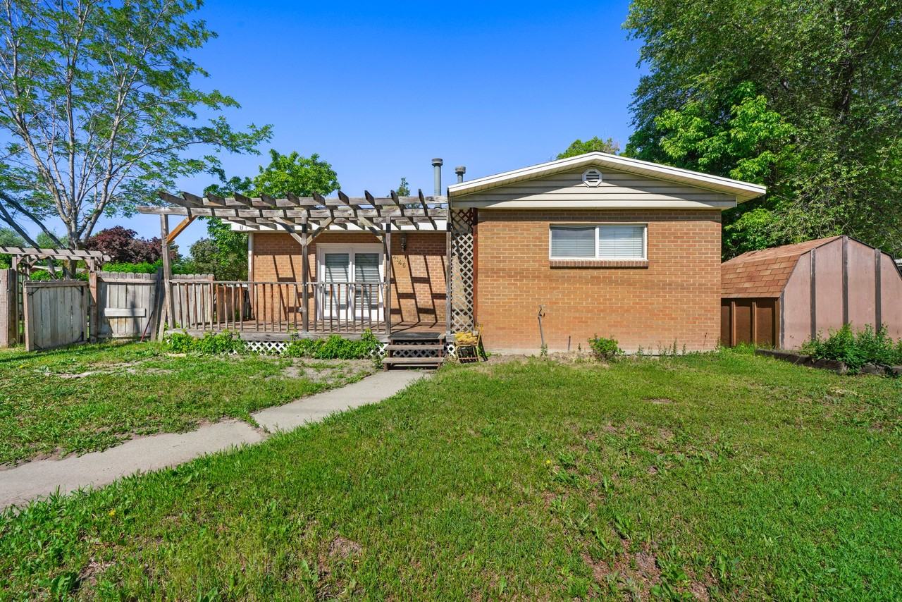 4146 South 1300 East - Photo 3 of 22