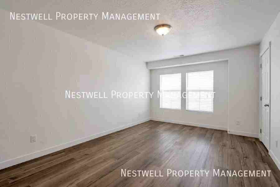 637 E 380 N - Photo 6 of 18