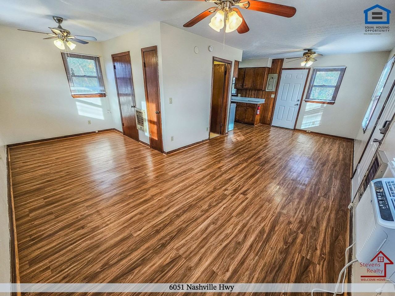 6051 Nashville Hwy - Photo 5 of 12