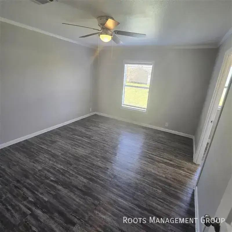 16006 Maladi Dr #16006M - Photo 5 of 21