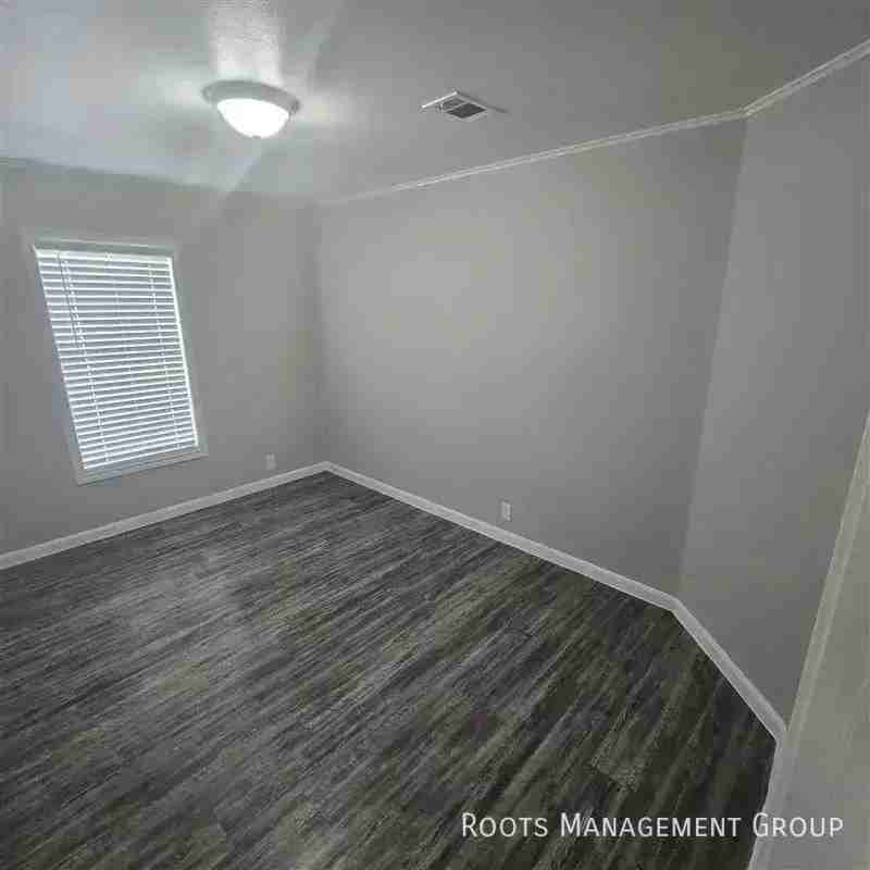 16006 Maladi Dr #16006M - Photo 6 of 21