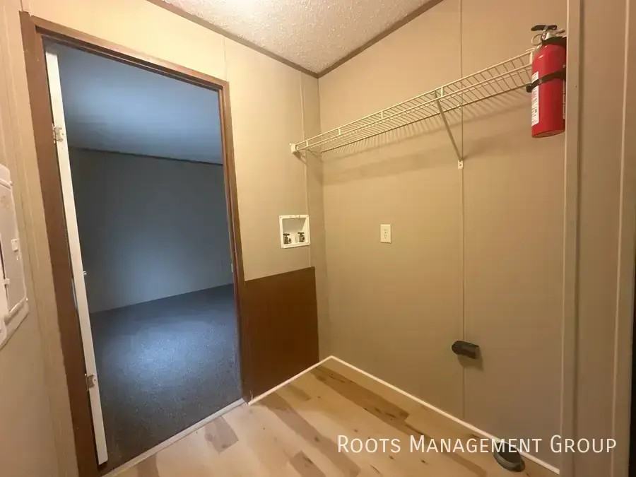 2419 Gena Ann Ln - Photo 7 of 14