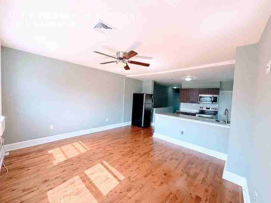 2829 W Oxford St #3 - Photo 4 of 32