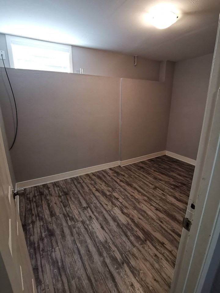 32380 McRae Avenue - Photo 6 of 14